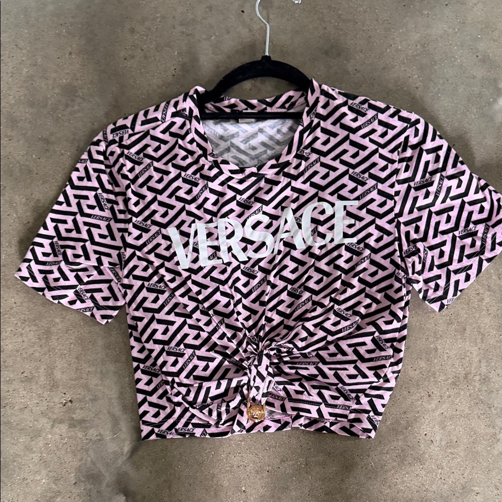 Authentic Versace Pink and Black Geometric Logo Cropped Knot Tee